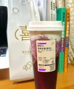 ​万店蜜雪冰城上市，新茶饮集体变难喝