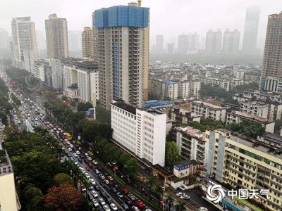 ​本周末南方将迎短暂阳光，下周初又有冷空气来袭