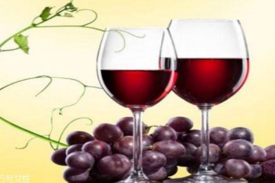 ​葡萄酒的好处是什么呢 如何制葡萄酒