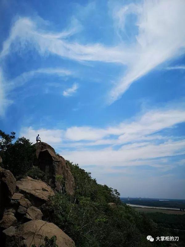 登鹊山记