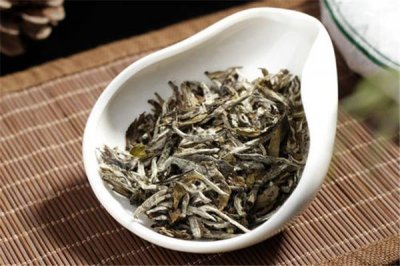 ​茶饼是普洱茶吗 普洱散茶与茶饼的区别在哪里