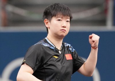 ​16连胜！孙颖莎4-0横扫早田希娜进决赛，国乒包揽奥运女单冠亚军