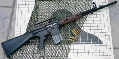 ​M16步枪：现代战场上的传奇武器