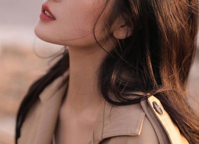 ​谈恋爱应该怎么对女生好，谈恋爱怎么找话题和女生聊天