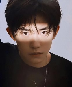 ​10年过去，再看TFBOYS三人现状，原来命运的馈赠早已暗中标好价格