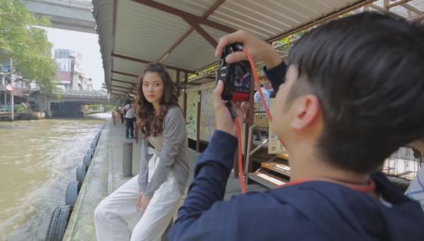 《初恋小事》阿亮、小水合体洒糖！男友视角美照连发秒恋爱