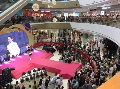 ​全城爆燃！玉林万达广场开业