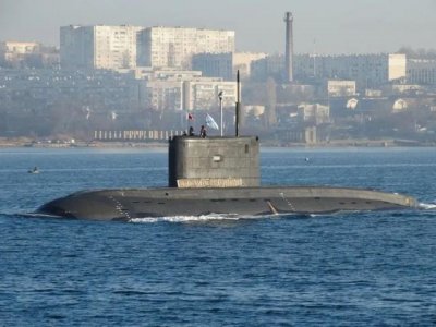 ​西方援乌的F-16战机来了，俄罗斯会使用核武器吗？