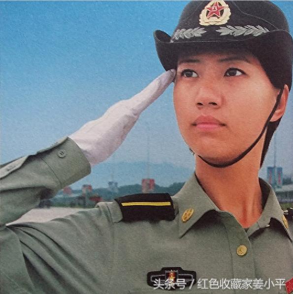她，中国最美的女兵，三军仪仗队女兵分队队长，不爱红装爱武装
