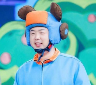 ​继《女儿们的恋爱》后，沈梦辰杜海涛再次合体录综艺，情侣装超甜