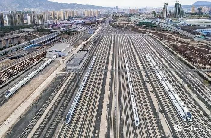 西宁到西安动车232.5元，到太原411元，下午4点发售！到北京广州上海长沙…