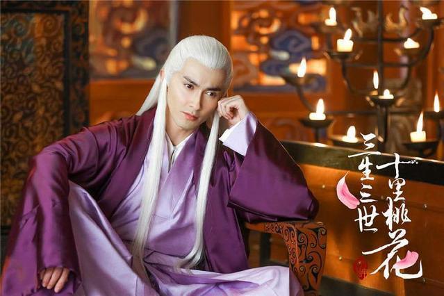 三生三世十里桃花：帝君一直知道这个秘密，所以才让位给天君家