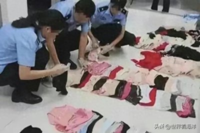 ​17岁女高中生销售“原味”内内和黑丝，方式之疯狂，可谓秒出售