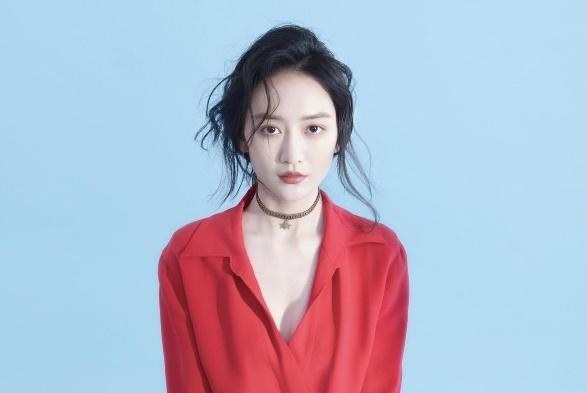 杨幂翻牌王鸥黑粉（杨幂回击王鸥代言产品抽奖3人）