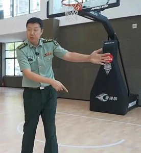 ​中国篮坛50大巨星之【追风少年.王治郅】