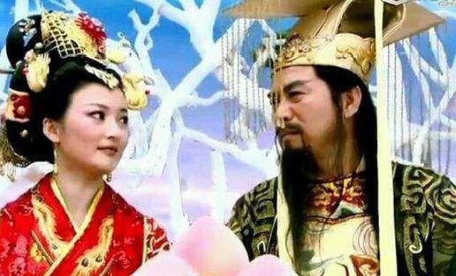 《西游记》里王母娘娘是玉帝的老婆还是母亲呢？