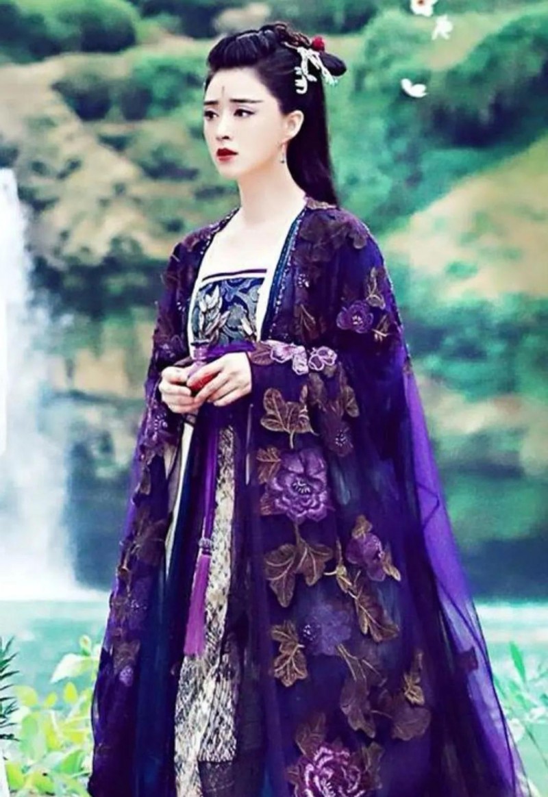 蒋欣主演的电视剧（蒋欣出演的五部电视剧）