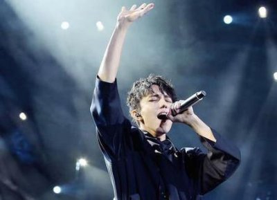 ​迪玛希为什么能唱那么高(迪玛希的高音)