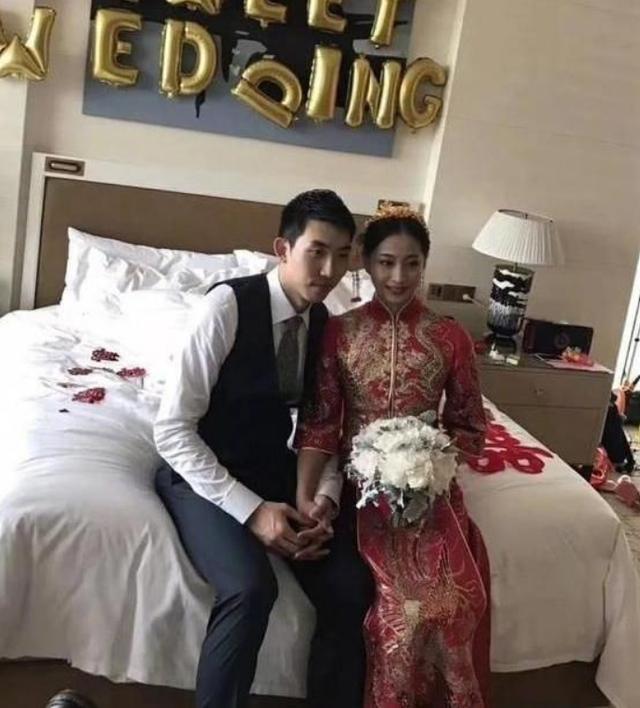 30岁王茜退役后过得如何？担任天津女排助理教练，婚后计划生娃