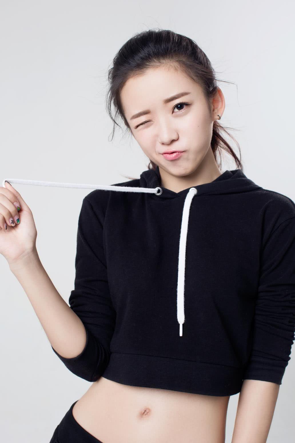 徐一娢个人资料写真作品