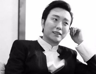 ​李玉刚老婆 女儿照片 李玉刚为什么不结婚