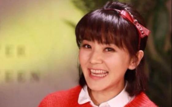 44岁方琼丈夫照片曝光，熟悉的面孔，网友：难怪一直不愿公开！