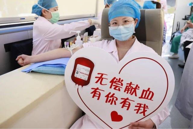 生活献血是何种感受，我的第一次无偿献血真实感受  1