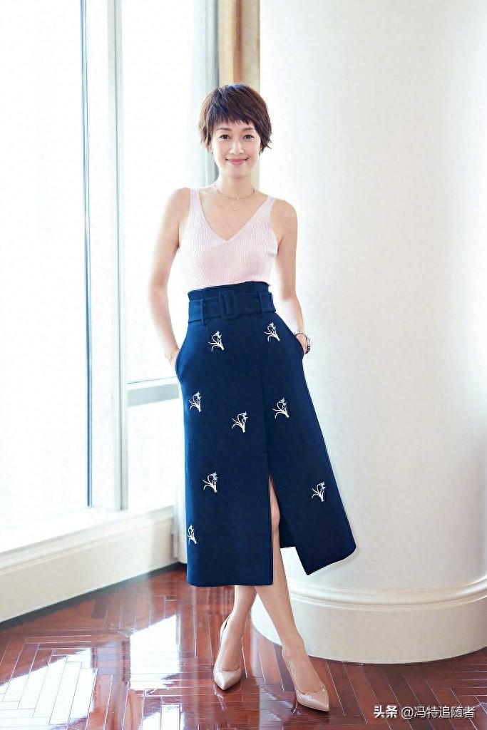 《奋斗》三大女主演现状，一个已离婚、一个深陷绯闻、一个仍单身