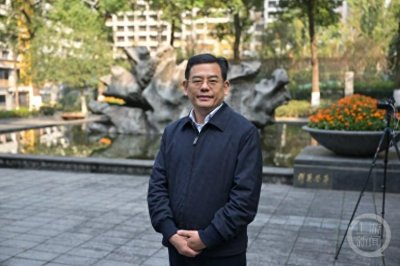 ​履职一年间｜全国政协委员黎勇：让外卖骑手等成为基层治理的“新”力量