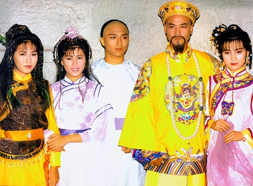 《书剑恩仇录》：黄海冰版本最经典，乔振宇版本最帅