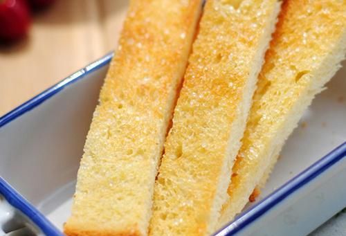 炼乳和黄油可以做什么甜品