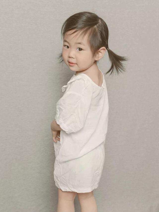 让父母惊艳的画教程（南京帅爸把女儿画成中式小仙女）(15)