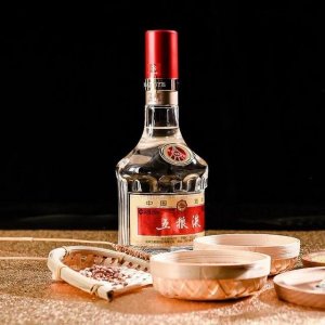 ​百年荣和酒多少钱一瓶，百年荣和老窖酒专供