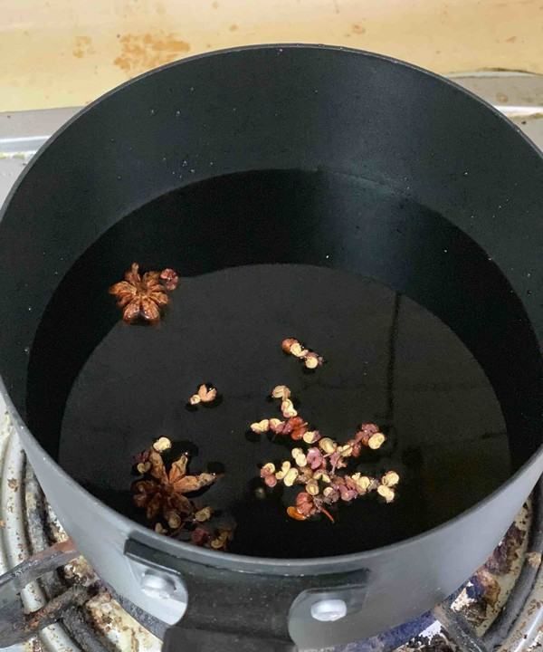 泡蒜怎么做又脆又好吃,泡蒜怎么做又脆又好吃麻辣图17