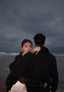 ​“家世显赫”程晓玥，借窦骁炒作，与郑凯相恋三年惨遭抛弃了