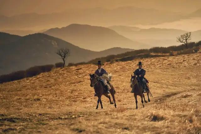 韩剧丧尸片最新推荐感人（丧尸吃人权谋宫斗）(7)