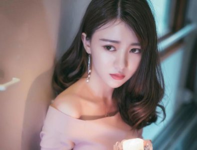 ​小说：新婚夜闹洞房，新郎被迫脱下衣服，对新娘更是没下限