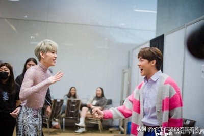 ​泰剧BG之光MarkPrin与林祎凯PPkrit泰国见面会舞台又亲又抱追着跑