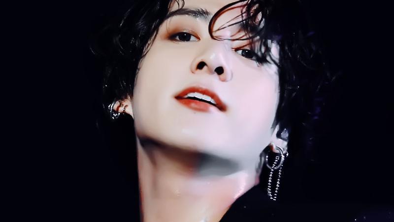 替代气球的婚房装饰品布置出浪漫婚房