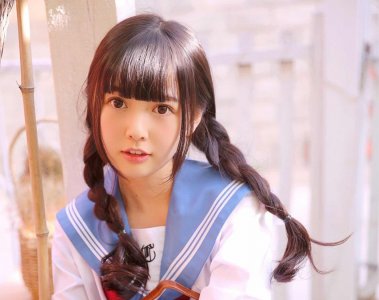 ​小说：她心里满是酸涩，她没想到阿姨怀了爸爸的孩子，她是多余的