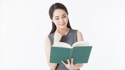 ​三本港综小说，作者文笔老练，剧情出人意料，满满的港片风格