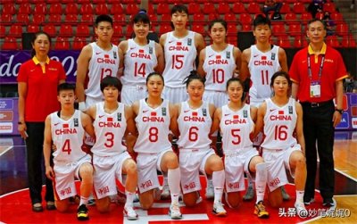 1米97的女篮梁天云:嫁给1米83东北农村小伙,如今生活如何?