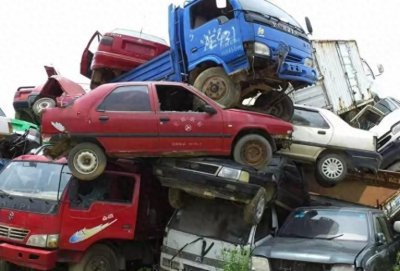 一辆汽车的寿命有多长,15年以上的车真不能开了吗?那15年后咋办