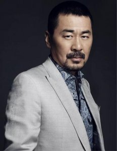 陈建斌演的电视剧,李一桐跟陈建斌(陈建斌和李一桐主演的电视剧)