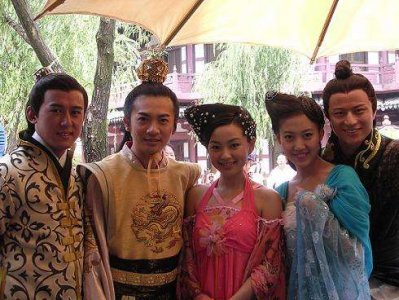 《刁蛮公主》主演近况怎么样(有人高露翻红,有人却发福认不出)