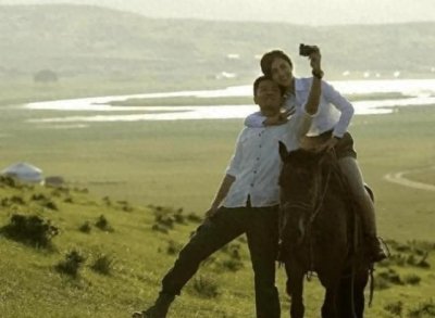 王晓晨恋情曝光!7年单身终结,背后真相令人惊讶