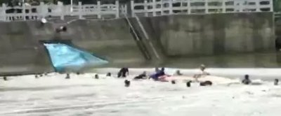 曝光9小时搜救现场——桂林“4.21”桃花江龙舟意外翻船事件